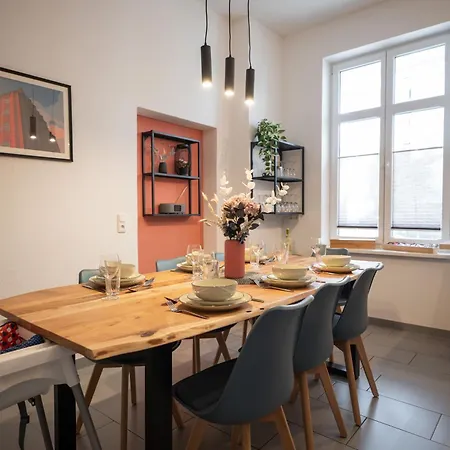 T21 - Direkt Im Zentrum Mit Parkplatz *