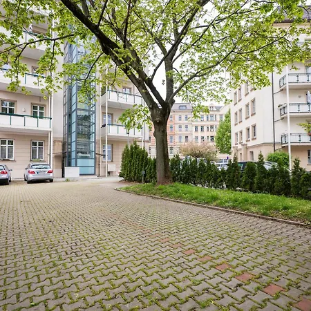 Apartamento T21 - Direkt Im Zentrum Mit Parkplatz *